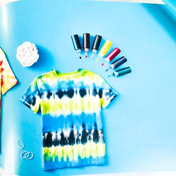 Create-Your-Own Tie Dye 15-Color Kit Rainbow - Mondo Llama Unleash your creativi - Picture 3 of 6